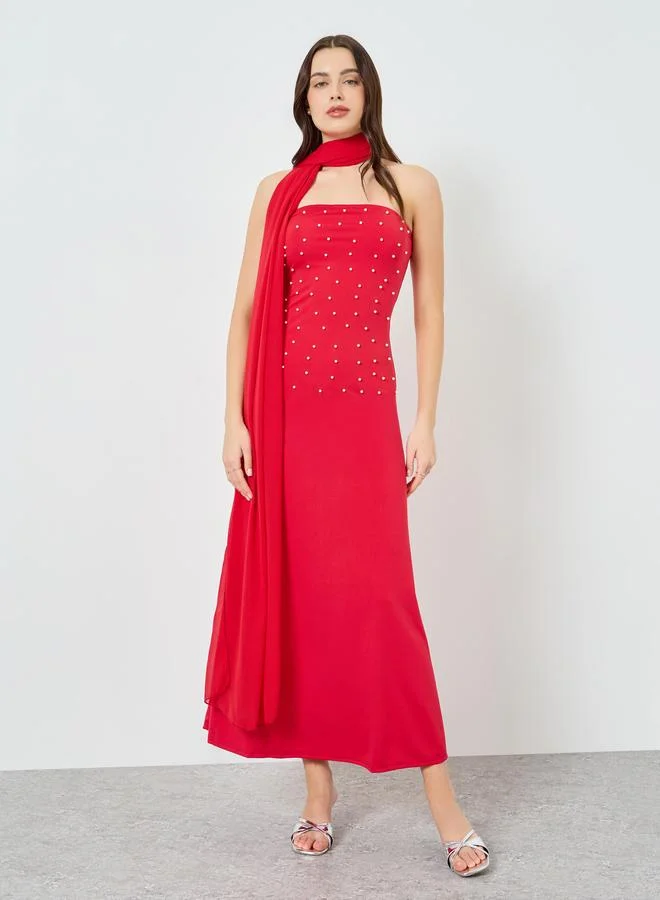 تايك تو فستان طويل ضيق مزين بآلئ صناعية مع شال للنساء